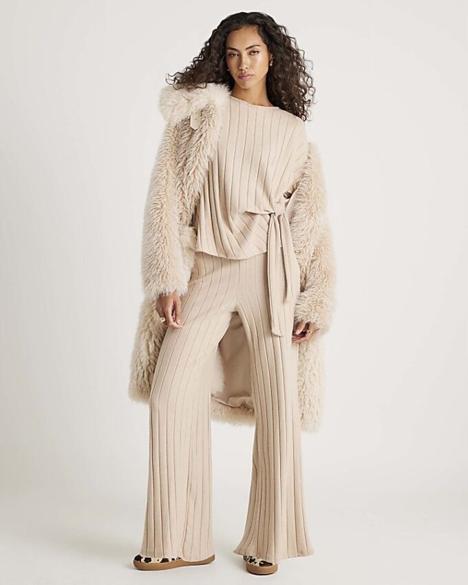 Beige Short Sleeve Wide Ribbed Knot Side Top
