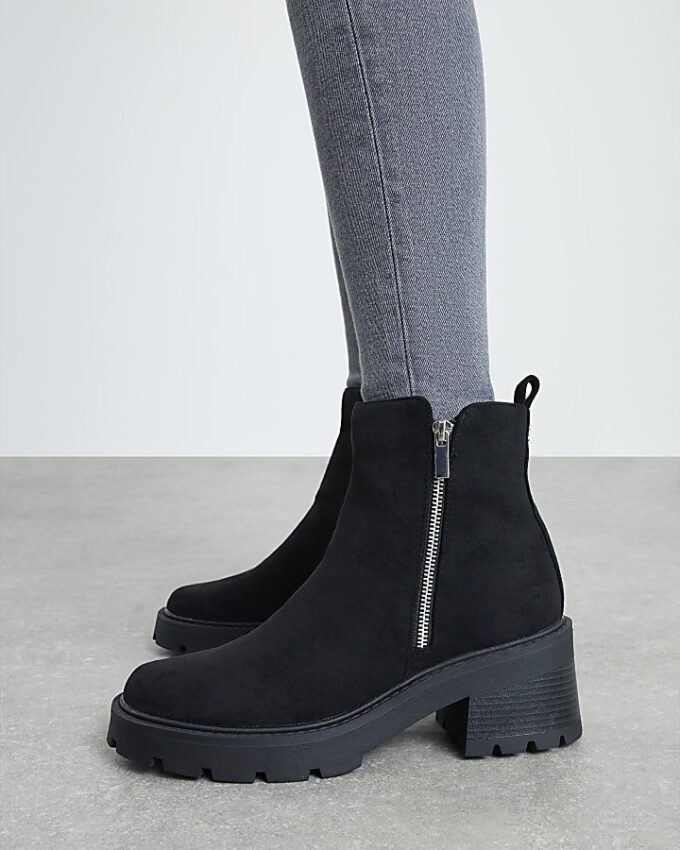Black Block Heeled Side Zip Boots