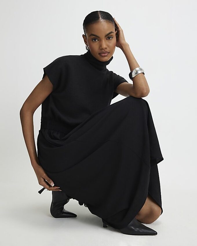 Black Cosy Hybrid Midi Dress