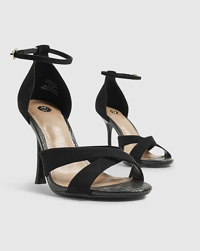 Black Cross Over Strap Heeled Sandals