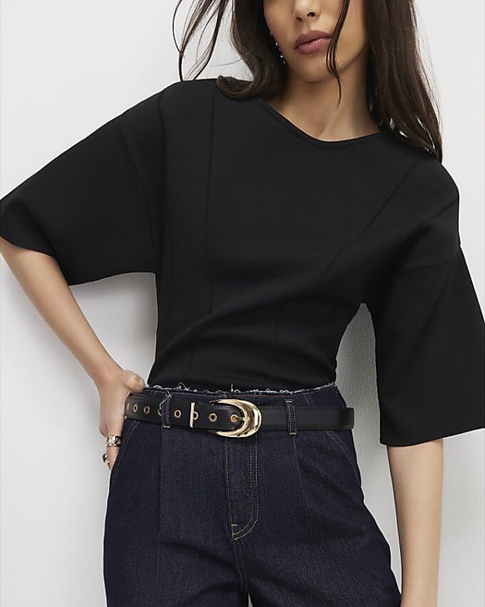 Black Knitted Short Sleeve Top