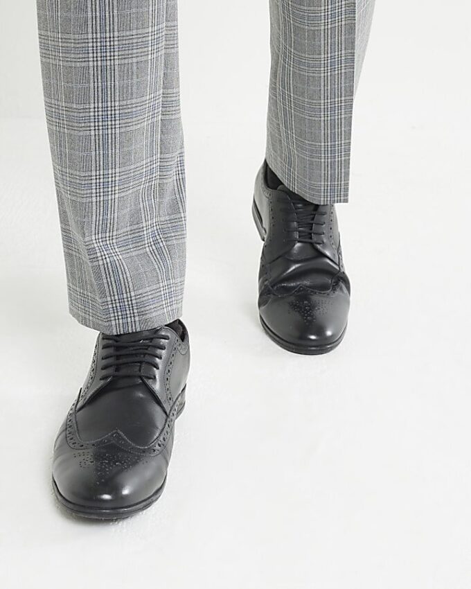 Black Leather Derby Brogue Shoes