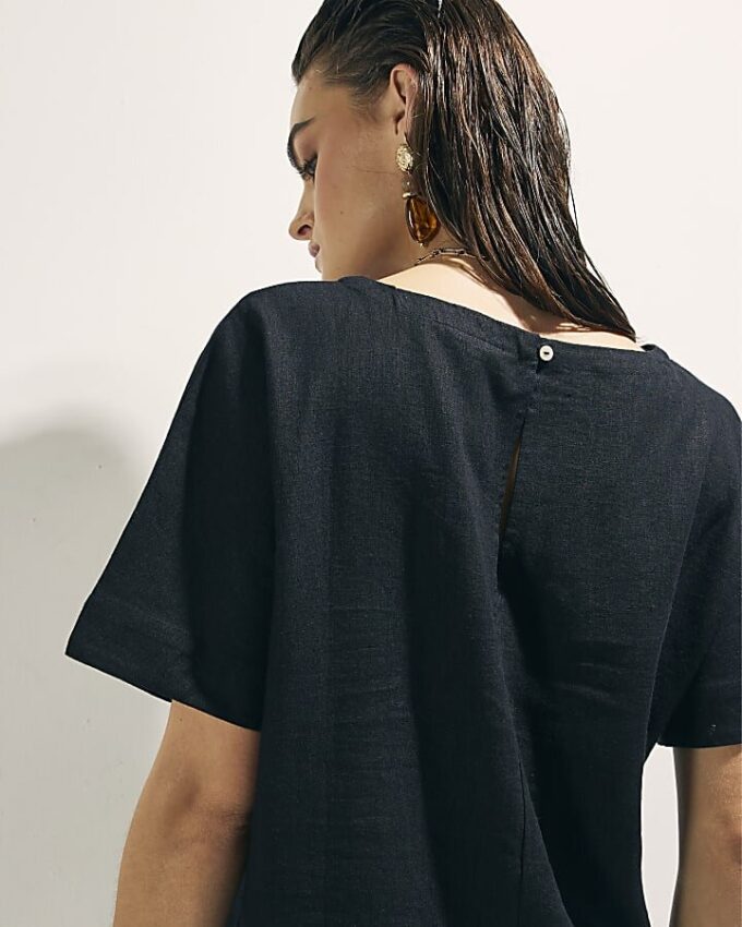 Black Linen Blend Short Sleeve Top