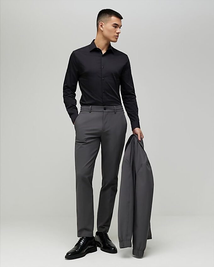 Black Muscle Fit Long Sleeve Shirt