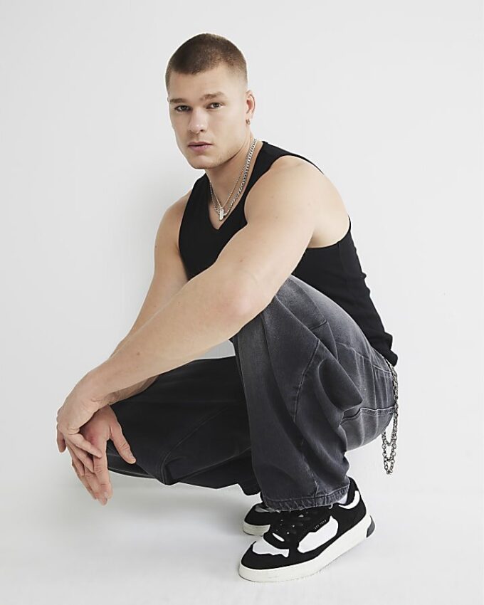Black muscle fit stretch Rib Vest