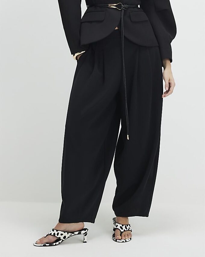 Black Pleated Balloon Leg Trousers