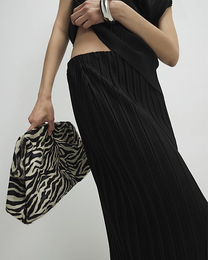 Black Plisse Midi Skirt