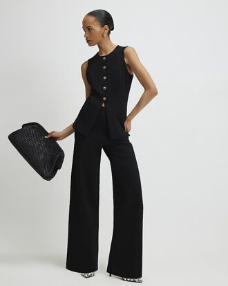 Black Stretchy Scallop Waistcoat