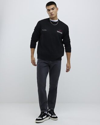 Black Tapered Fit Washed Jeans