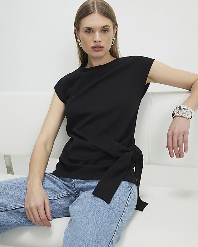 Black Tie Side Top