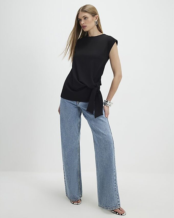 Black Tie Side Top