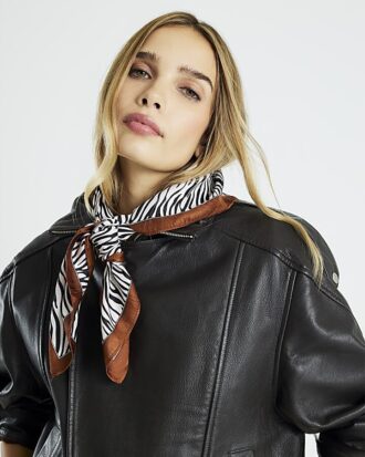 Black Zebra Print Neck Scarf