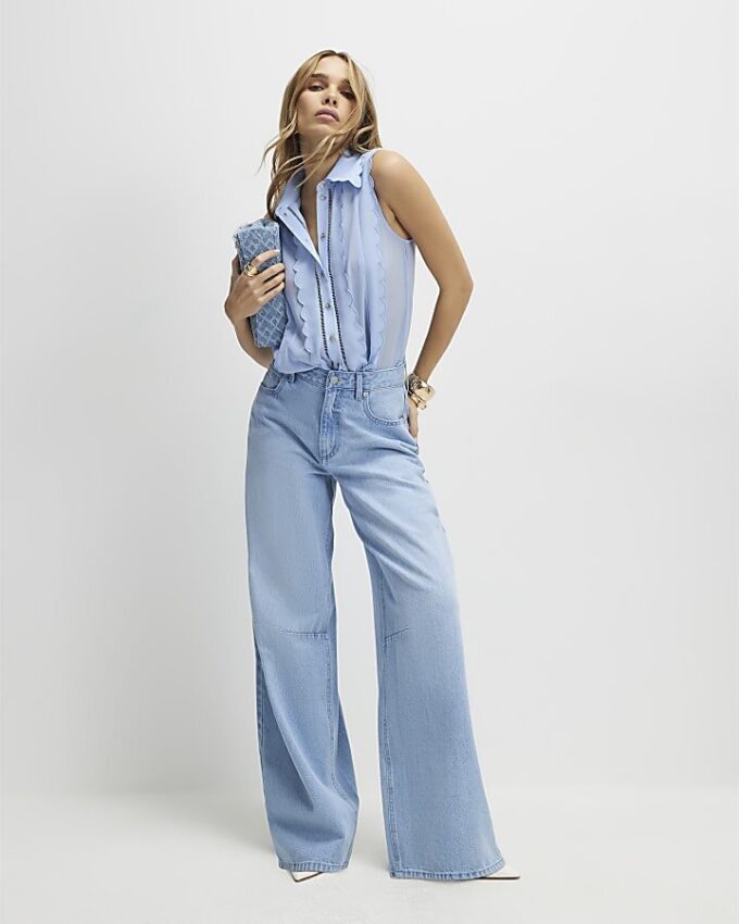 Blue Scallop Sleeveless Blouse