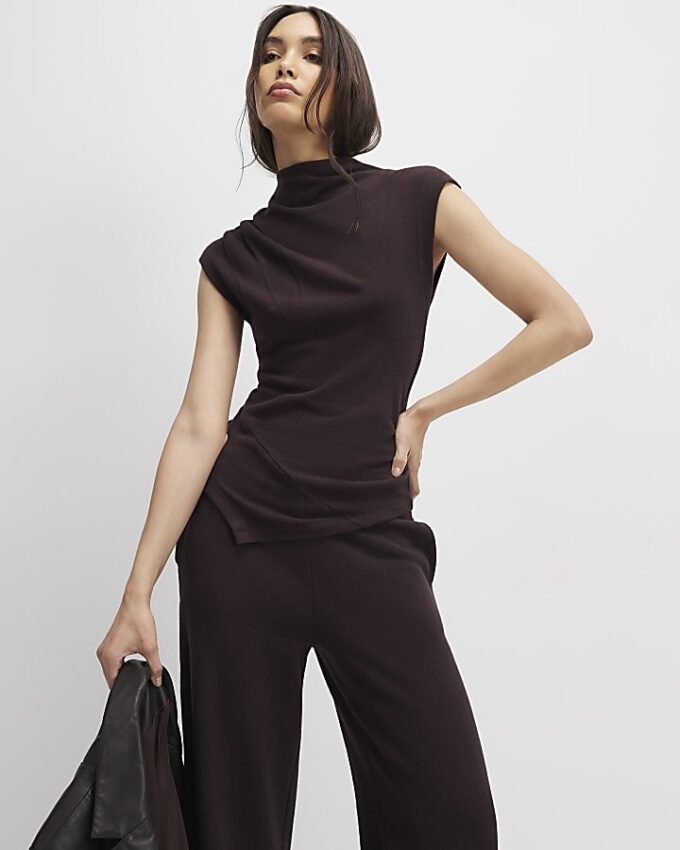 Brown Cosy Sleeveless Drape Top
