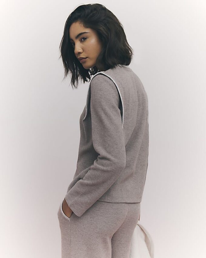 Brown Long Sleeve Whipstitch Sweatshirt