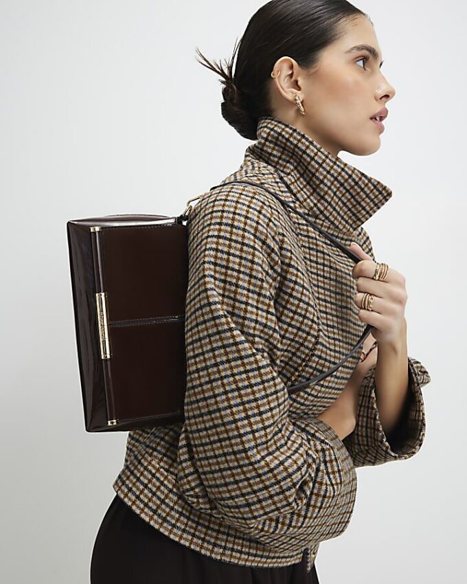 Brown Patent Bar Front Clutch Bag