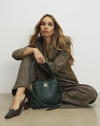 Green RIR Lock Front Bucket Bag