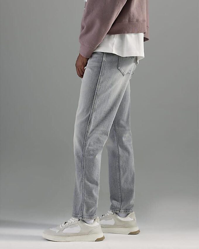 Grey Tapered Fit Jeans
