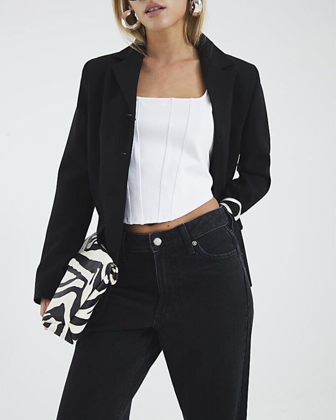 Petite Black Relaxed Straight Jeans
