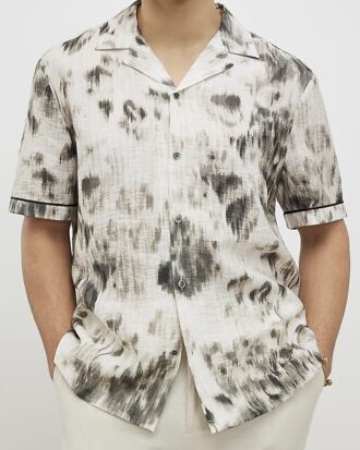 White Regular Fit Blurred Animal Print Shirt White Regular Fit Blurred Animal Print Shirt